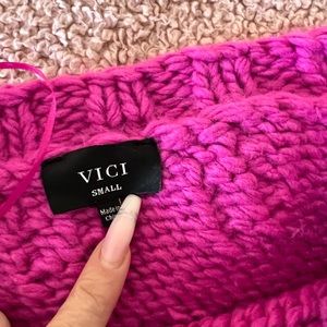 One shoulder sweater